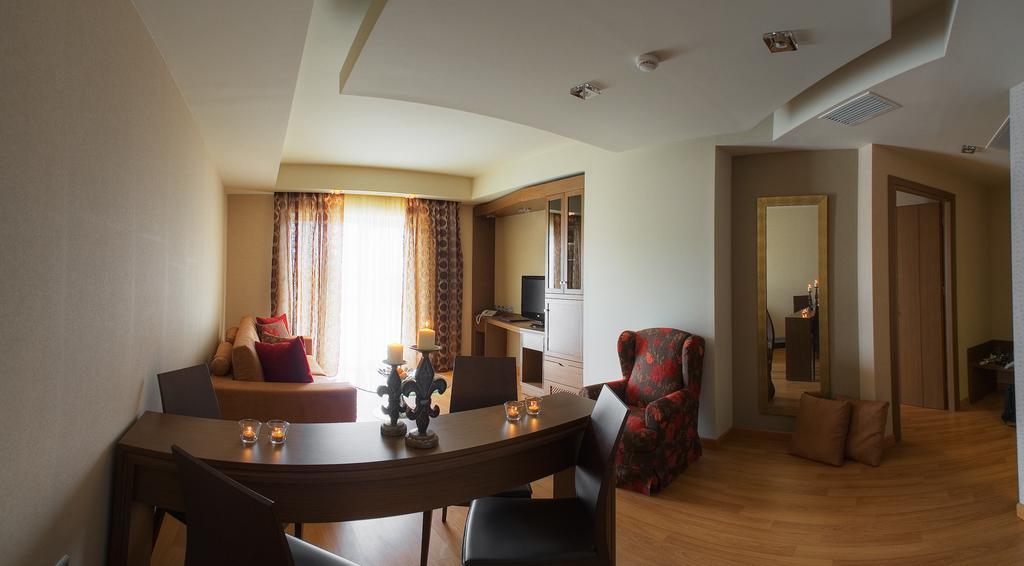Elpida Resort & Spa Serres Luaran gambar